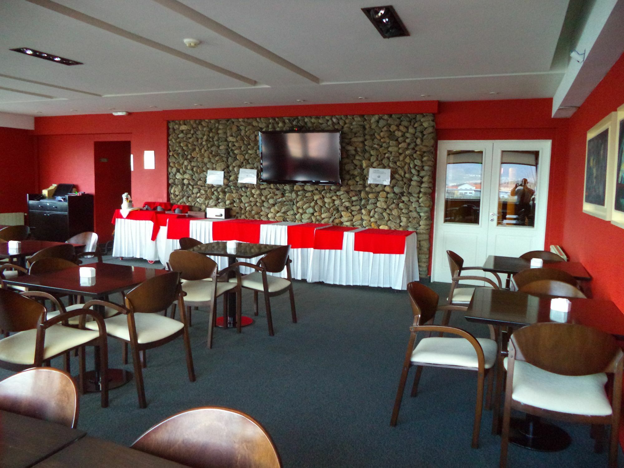 Mil810 Ushuaia Hotel Екстериор снимка