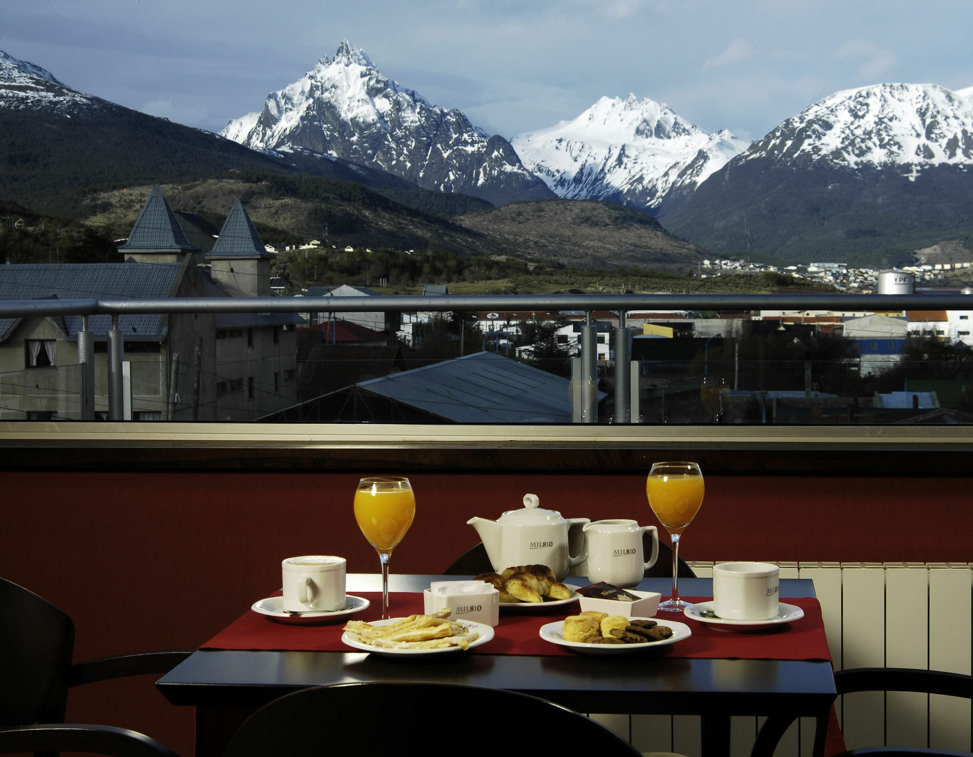 Mil810 Ushuaia Hotel Екстериор снимка