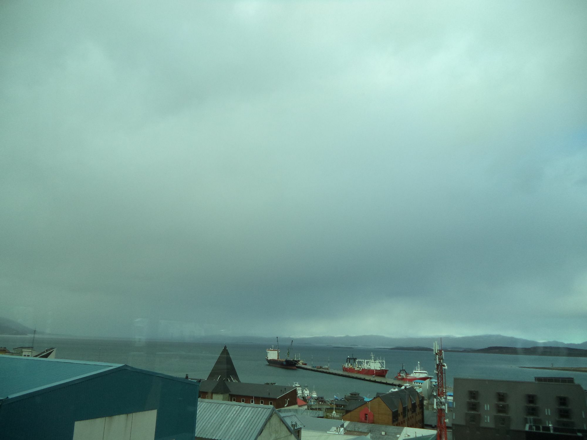 Mil810 Ushuaia Hotel Екстериор снимка